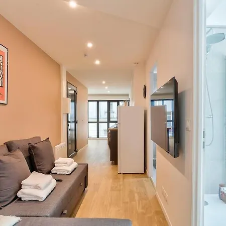 Charme Parisien 4 Personnes, 1 Chambre, 19eme Apartment